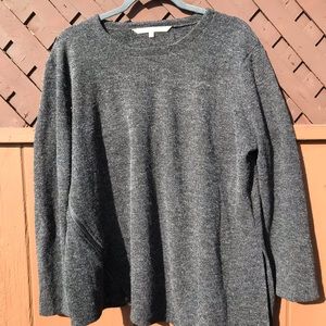 Gray long sleeved tunic top.